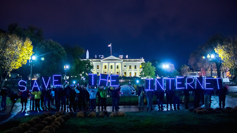Protest at the White House in favor of net neutrality ©Joseph Gruber 