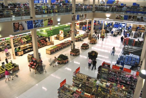 Inside the Walmart Supercenter in Albany, the largest Walmart in the United States. ©Matt H. Wade. Licensed under CC BY-SA 3.0 via Wikimedia Commons.