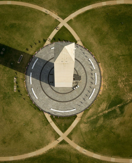 Washington Monument from above. © By NASA/Bill Ingalls, Public 