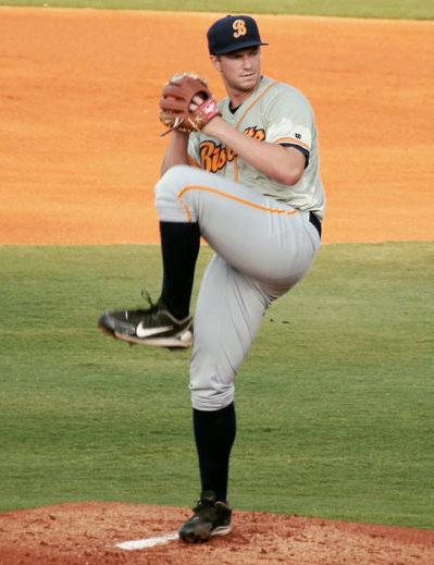 Montgomery Biscuits minor league baseball (affiliate of Tampa Bay Rays) pitcher #34 Jacob Thompson ©ErinNik, Wikimedia Commons, CC BY-SA 3.0 
